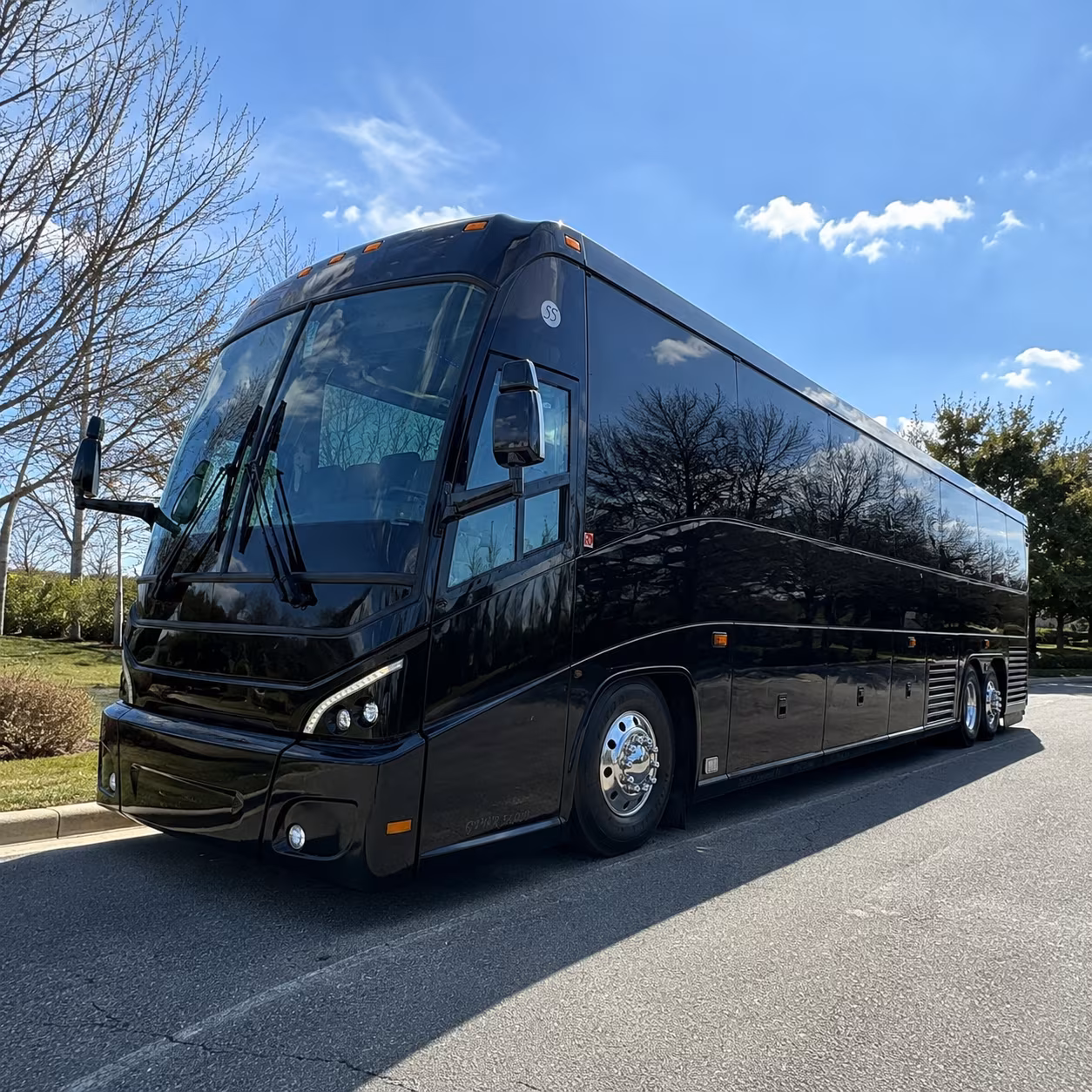 charter buses for defense conferences at the san diego convention center